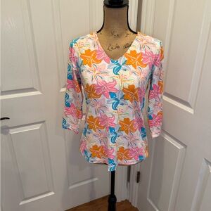 Anthony’s V-Neck Floral Tunic Top in White with Pink, Orange & Blue Flowers.